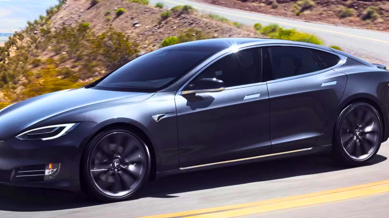 Tesla Araba Fiyatları 2024: Tesla Model Y Elektrikli Güncel Fiyat Listesi