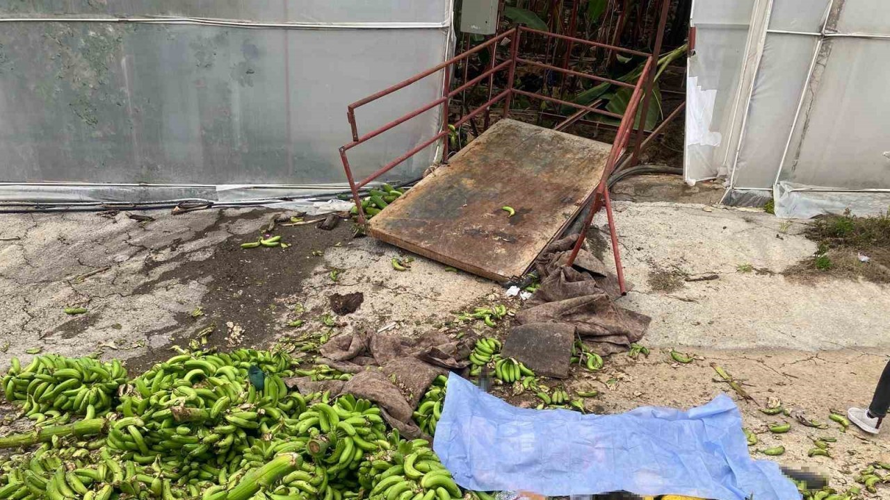 Antalya'da Raylı Sistemin Halatının Kopması Sonucu 2 Kişi Hayatını Kaybetti