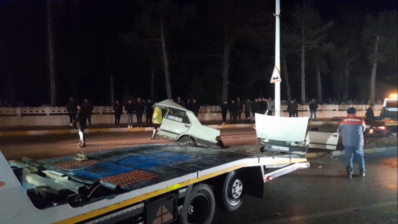 Edirne'de Feci Kaza: 1 Ölü,  1 Ağır Yaralı