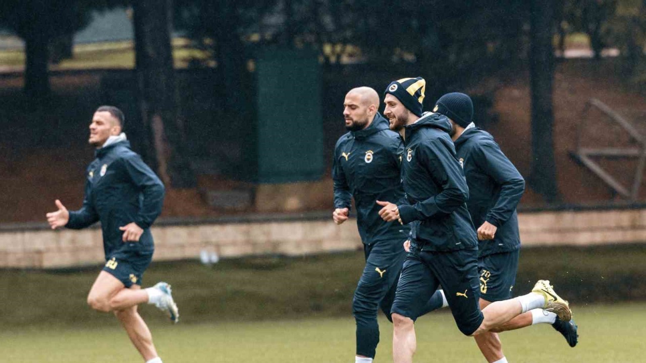 Fenerbahçe,  Beşiktaş Derbisi Hazırlıklarına Başladı