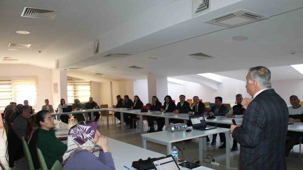 Bayburt’ta Aile ve Evlilik Kurumunun Güçlendirilmesi İçin Toplantı Düzenlendi