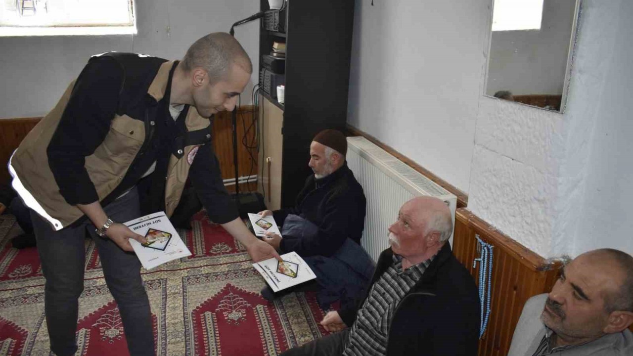 Bayburt’ta Çiftçilere Süt ve Sağım Hijyeni Eğitimi Verildi
