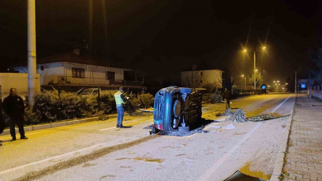 Burdur Gölhisar’da Trafik Kazası: Takla Atan Otomobilin Sürücüsü Hayatını Kaybetti
