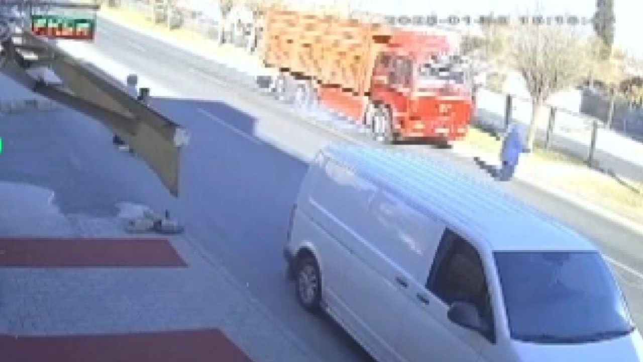 Şanlıurfa’da Kamyonun Çarptığı Yaşlı Kadın Hayatını Kaybetti