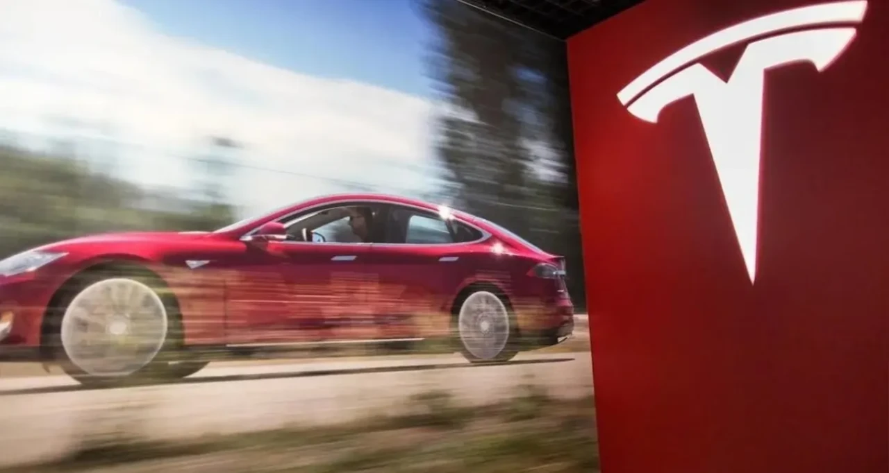Tesla Model Y Türkiye Fiyatı Ne Kadar? Vergisi Ne Kadar?