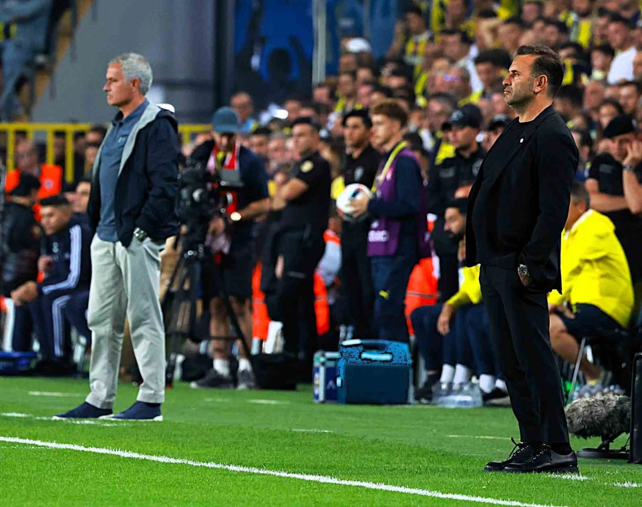 Mourinho ve Buruk, Üçüncü Kez Karşı Karşıya