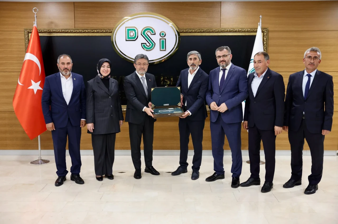 Sivas Heyeti, Tarım ve Hayvancılık Konularında Bakan Yumaklı ile Görüştü