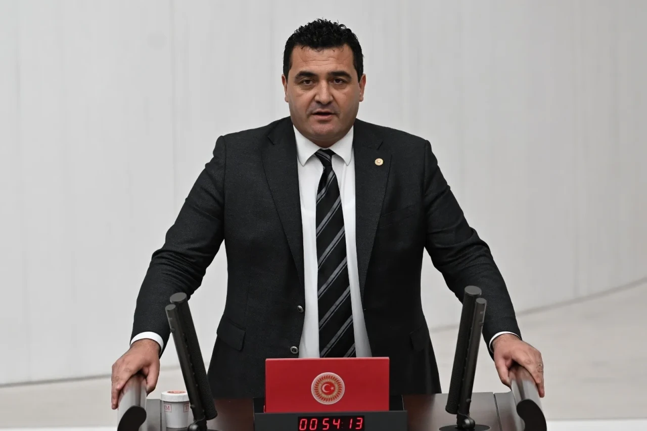 Karasu’dan Bakan Uraloğlu’na Sert Soru: “Serbest Geçiş Sistemi Neden Hâlâ Uygulanmıyor?”