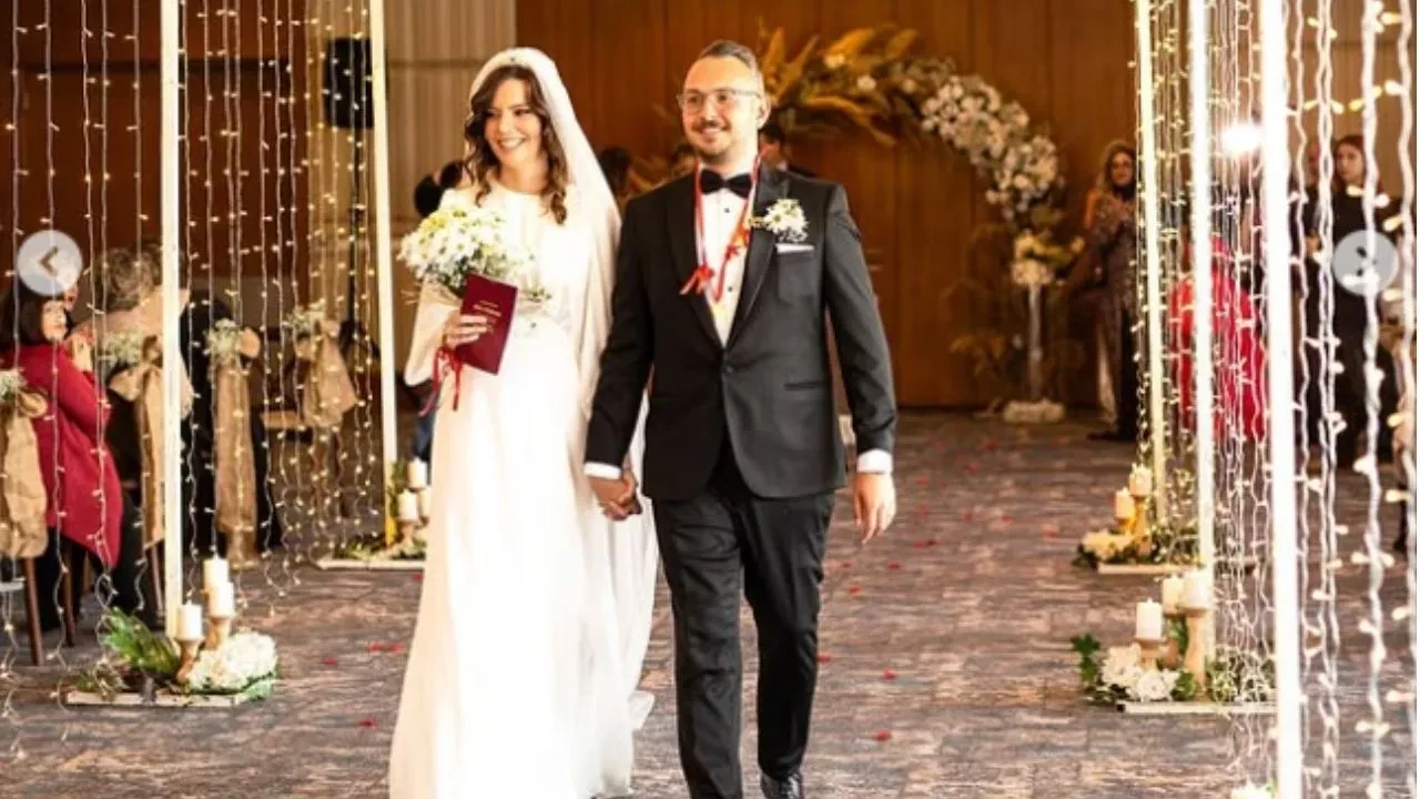 CNN Muhabiri Yunus Paksoy'un eşi Sara Firth Kimdir? Nereli, Kaç Yaşında?