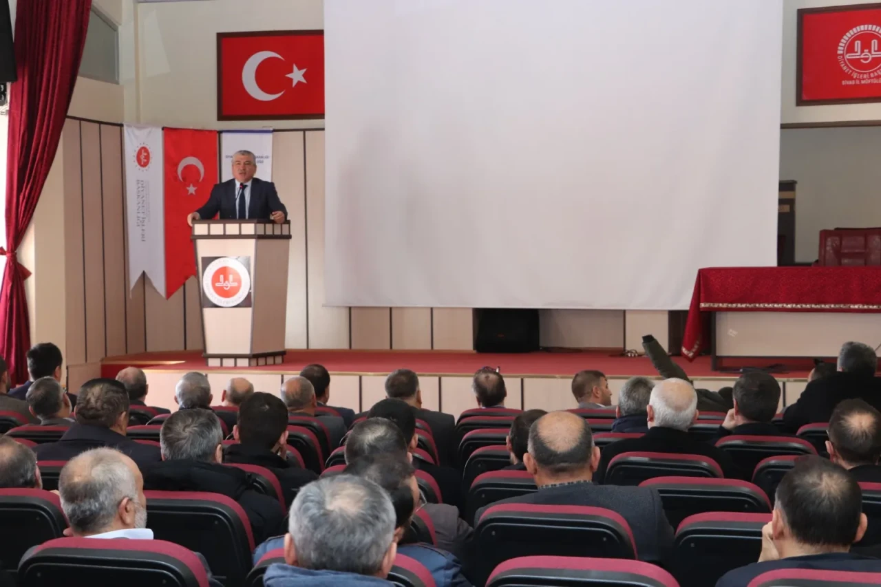 Sivas’ta Din Görevlileri Nisan Ayı Toplantısında Buluştu