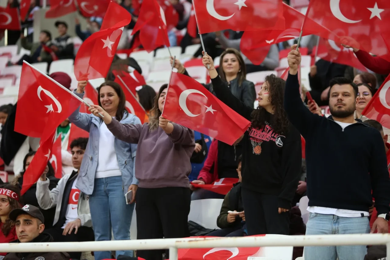 Sivasspor - Fenerbahçe Maçının Biletleri Satışta