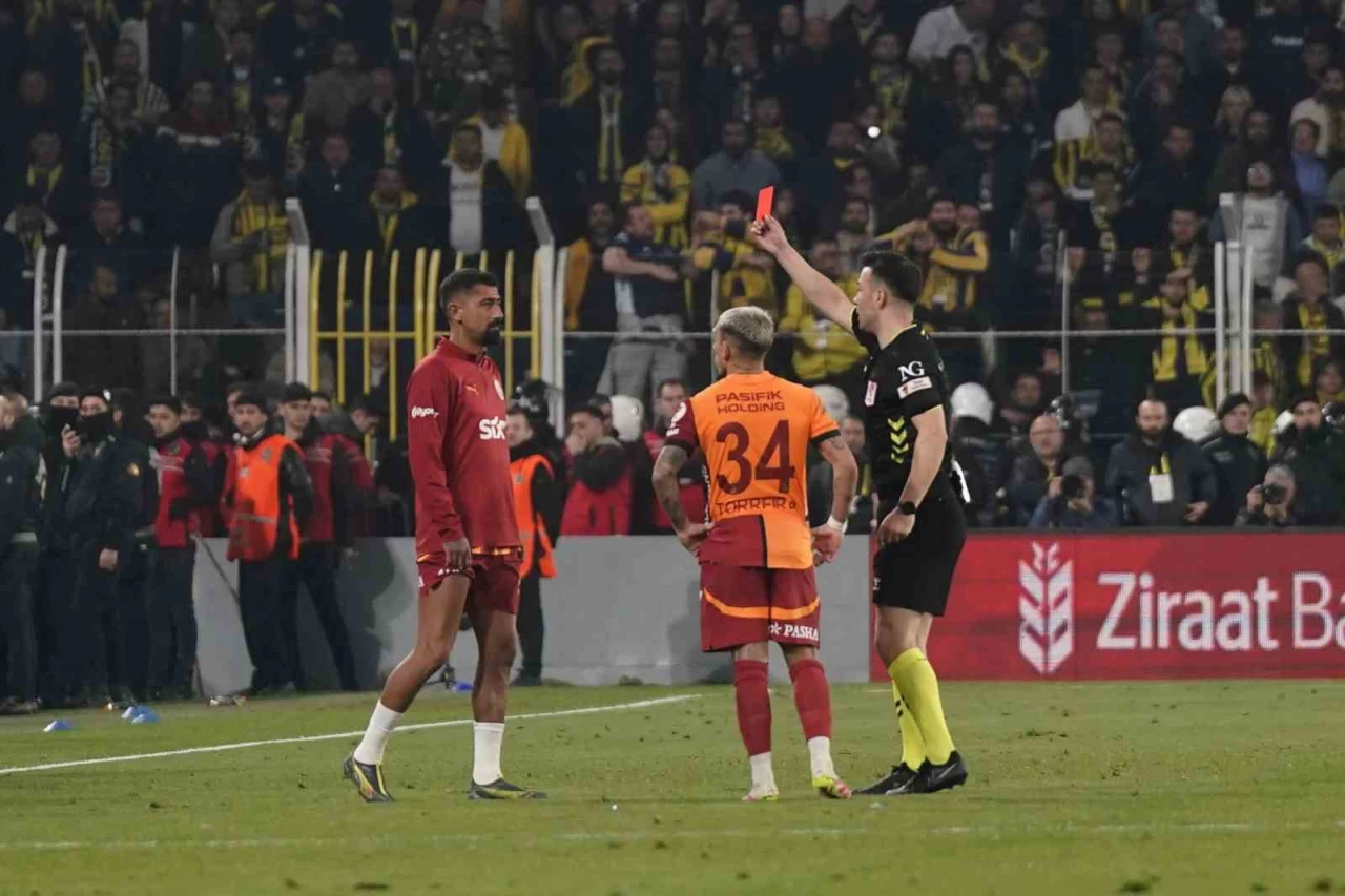 Galatasaraylı Barış Alper Yılmaz ve Kerem Demirbay’a 1’er Maç Ceza