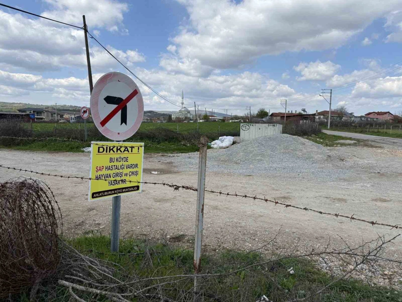 Şap Hastalığı Alarmı: Bir Köy Daha Karantinaya Alındı!