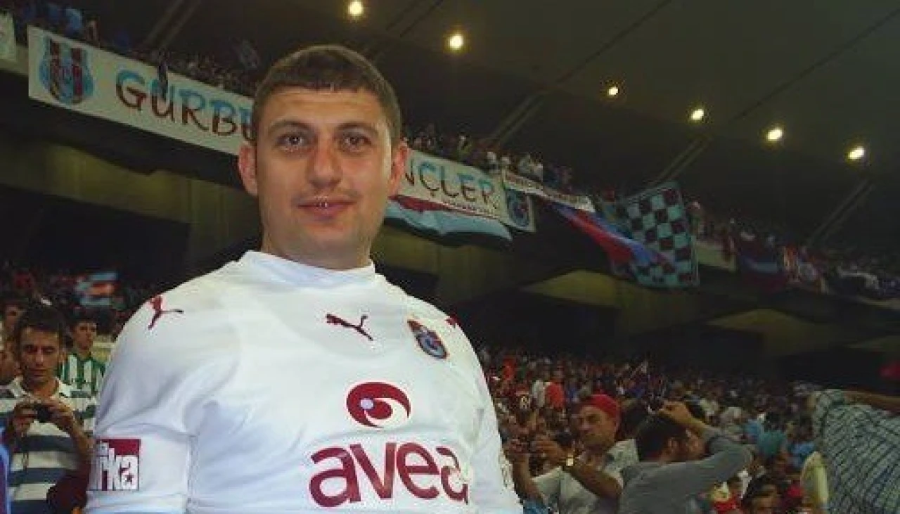 Maç İzlerken Beyin Kanaması Geçiren Trabzonspor Taraftarı Yoğun Bakıma Alındı
