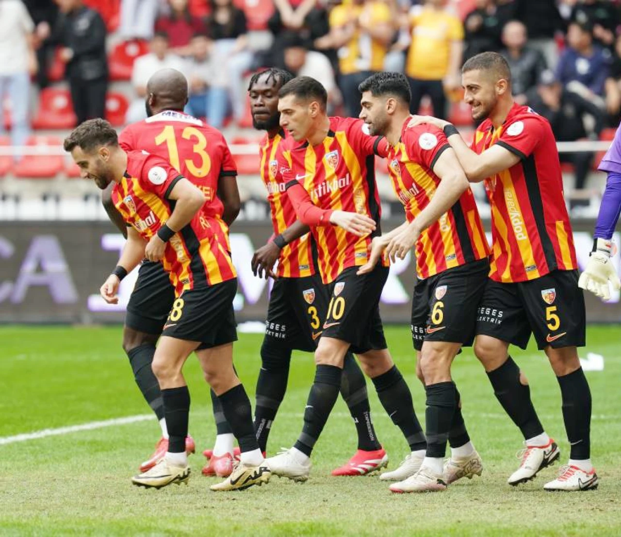 Kayserispor, Süper Lig’de Kalmayı Hedefliyor