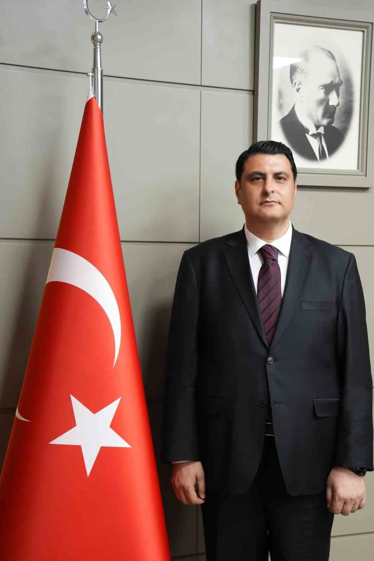 Şehitkamil Belediye Başkanı Umut Yılmaz ve 5 Meclis Üyesi, CHP’den İstifa Etti