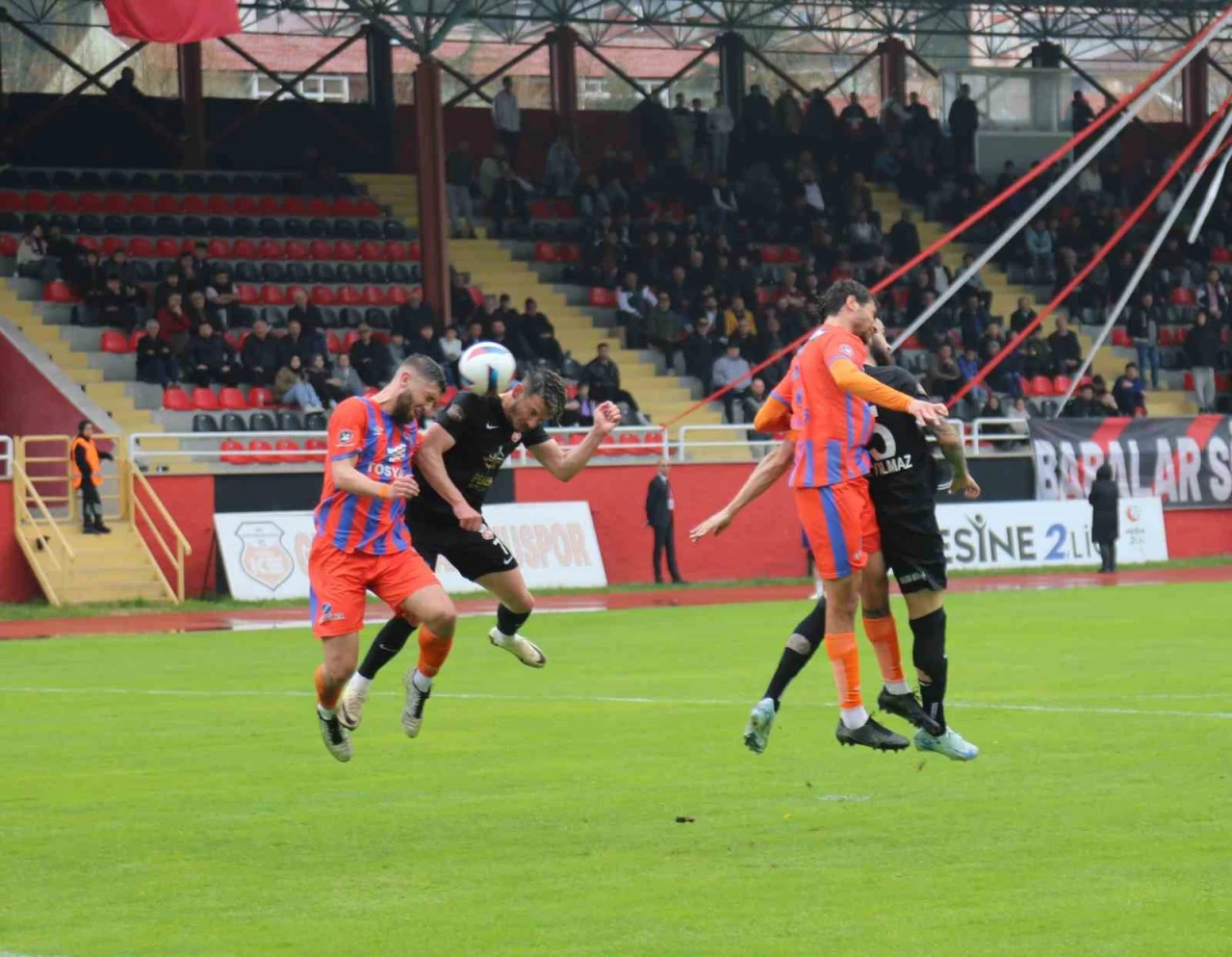 Kastamonuspor, İskenderunspor'u 2-1 Yendi