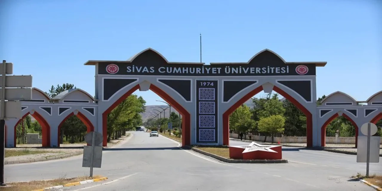 Sivas Cumhuriyet Üniversitesi Öğrenci Kulüpleri, ÜNİDES Programında Büyük Başarı Elde Etti