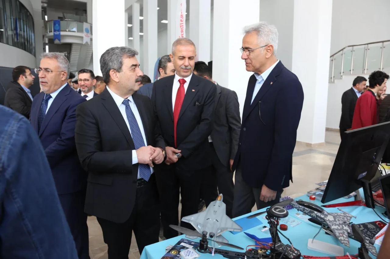 STSO Başkanı Özdemir: “Sivas, Öğrenciler İçin Güvenli ve Ulaşılabilir Bir Şehir”