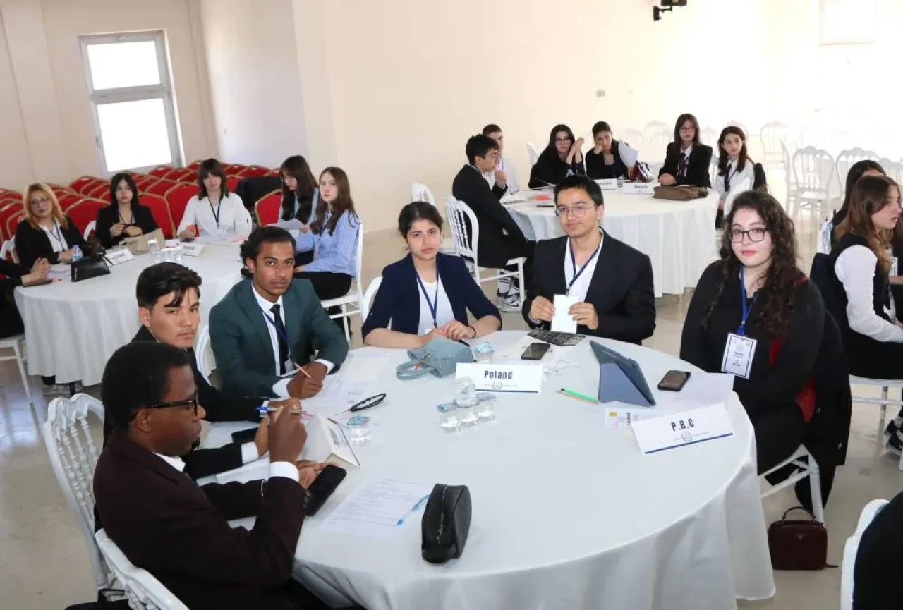 MUN Sivas’ta 185 Öğrenci Diplomasiye Adım Attı