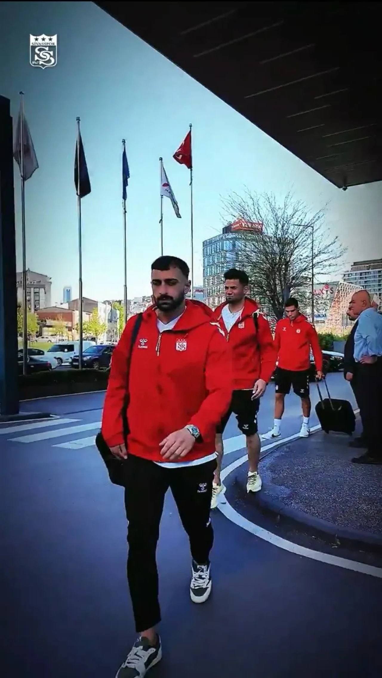 Sivasspor, Galatasaray Maçı İçin Stadyuma Ulaştı