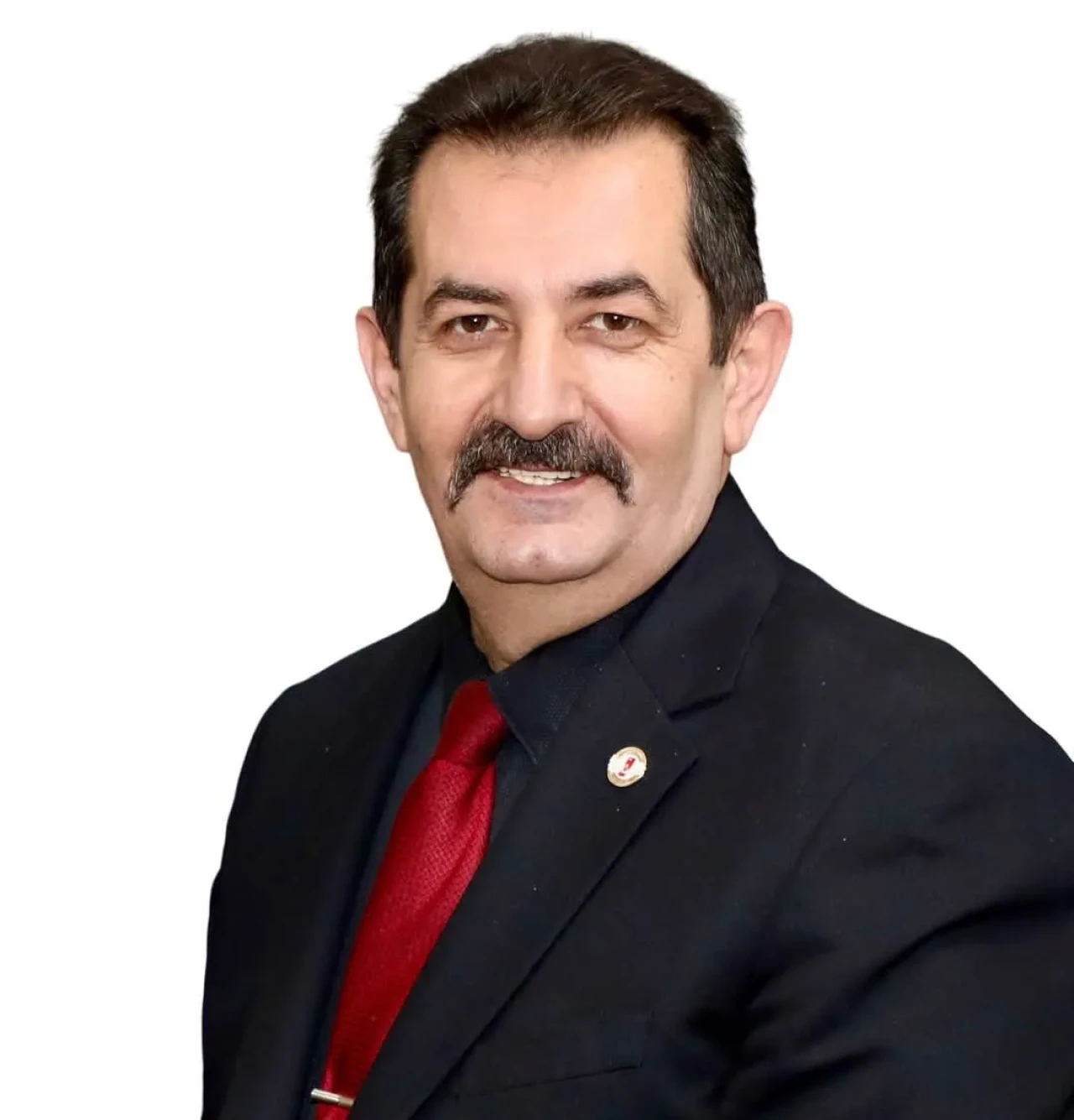 Sivas Gazeteciler Cemiyeti Başkanı Sezerer: Kontrolsüz Sokak Röportajları Gazeteciliği Zedeliyor"