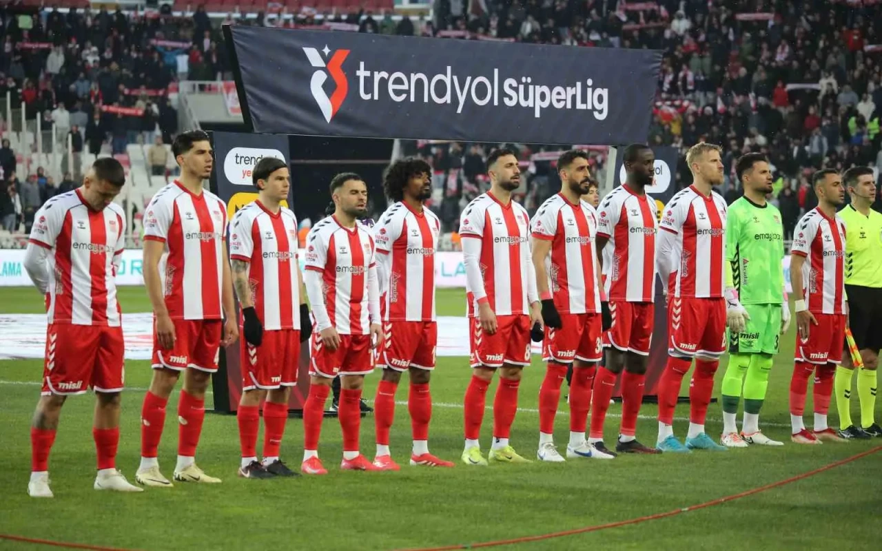 Sivasspor’da Sakatlık Zinciri Devam Ediyor! Taraftarlar Endişeli