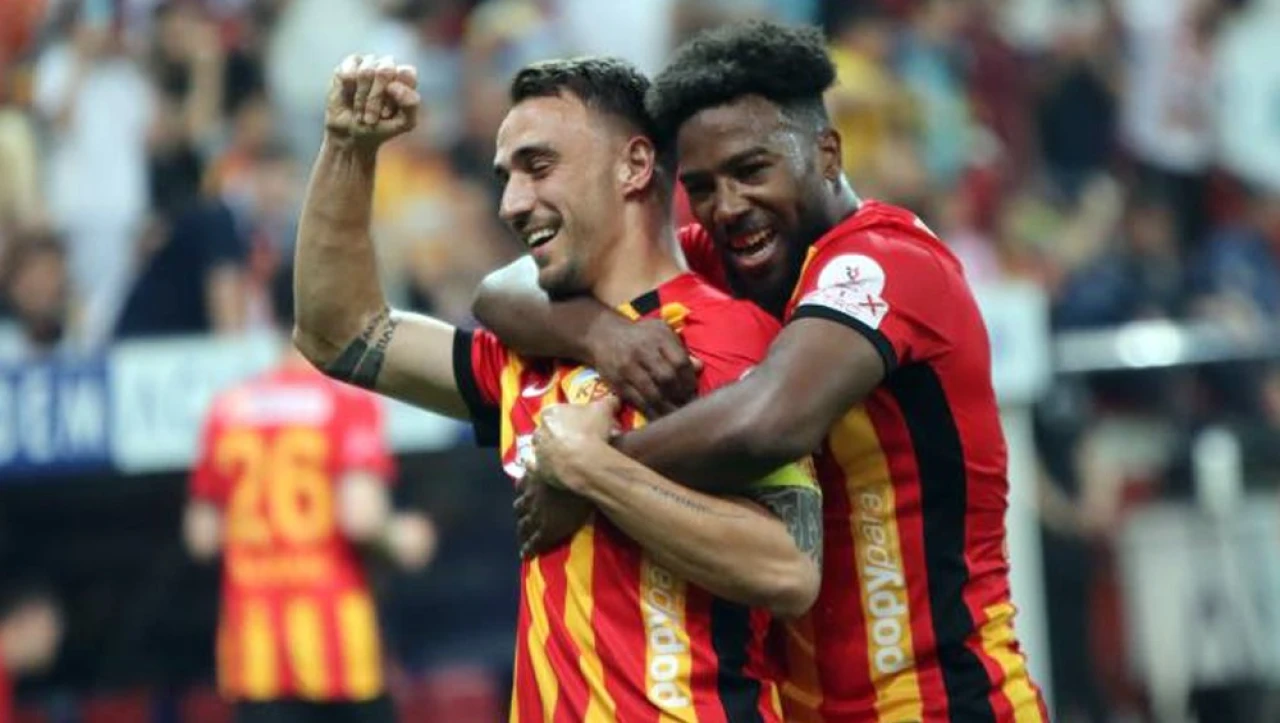 Nazon Gol Sayısını 7’ye Çıkardı