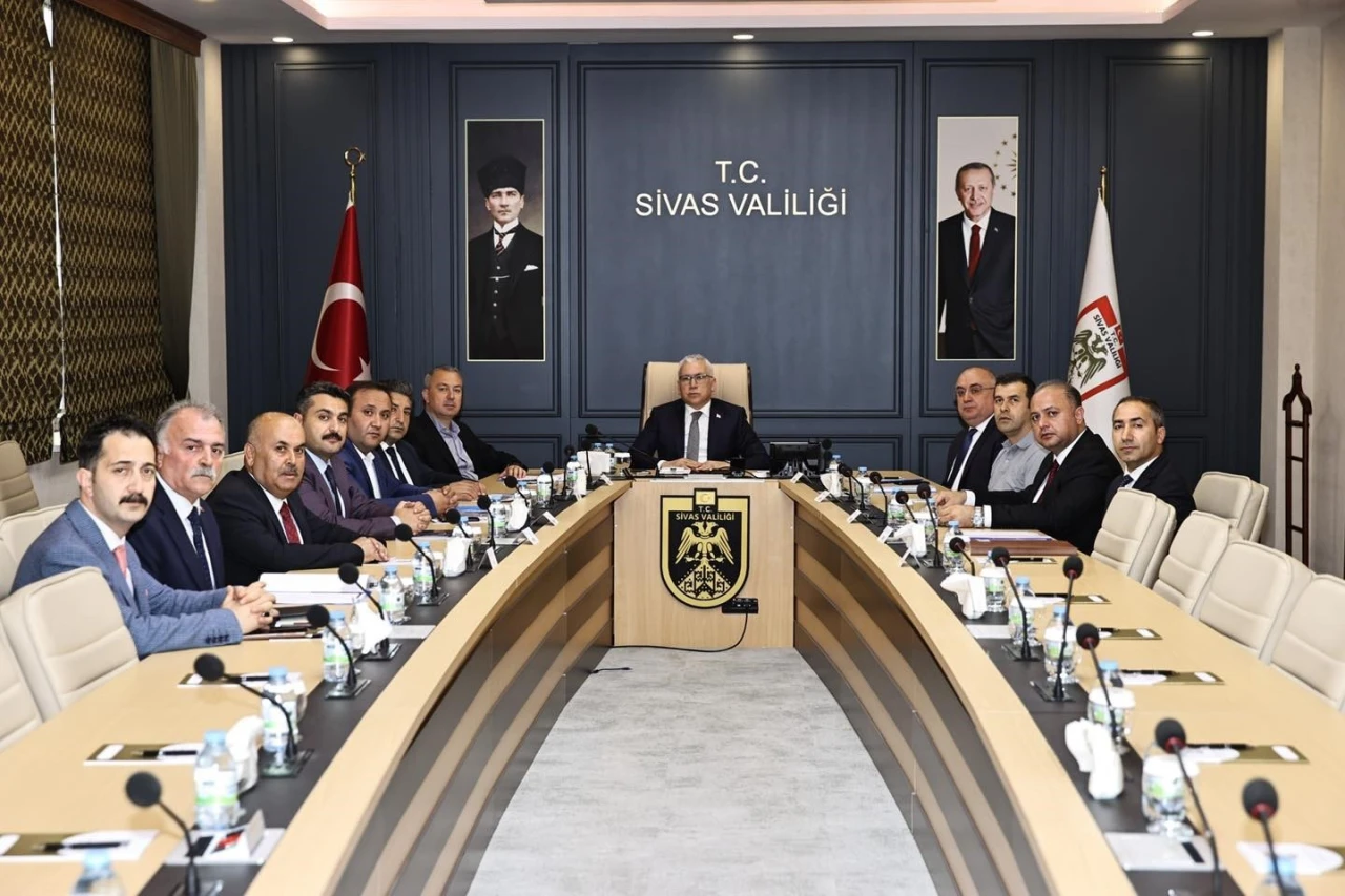 Sivas’ta KKKA Alarmı: Valilikten Kene Uyarısı ve Alınan Önlemler