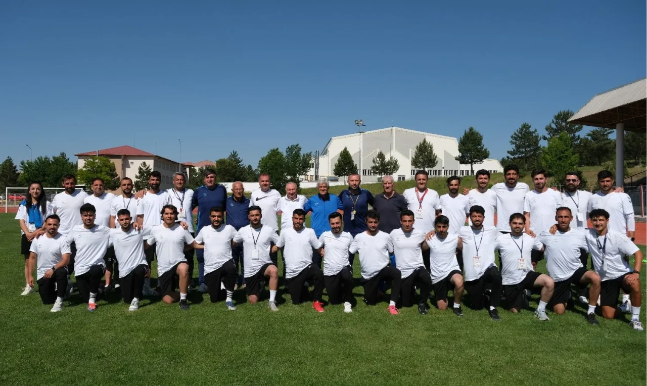 Sivas’ta İlk Kez UEFA C Antrenörlük Kursu Gerçekleştirildi