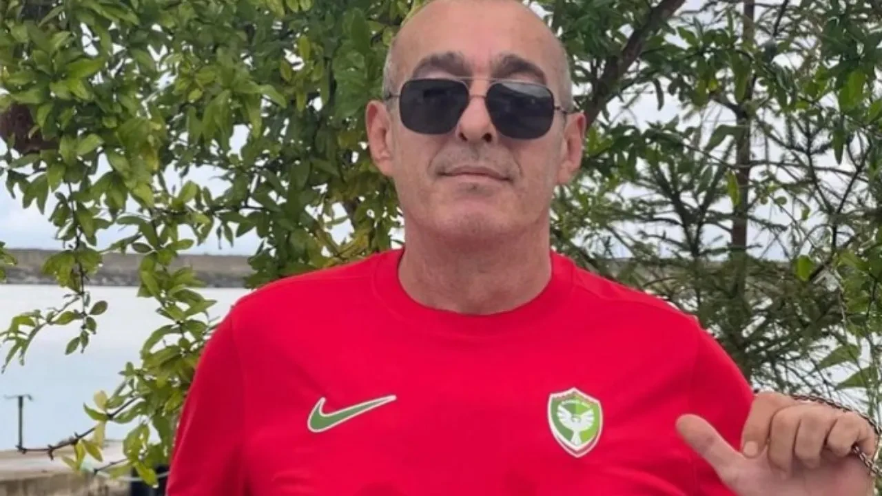 Eşref Saral Kimdir, Nereli, Kaç Yaşında, Ne İş Yapıyor?