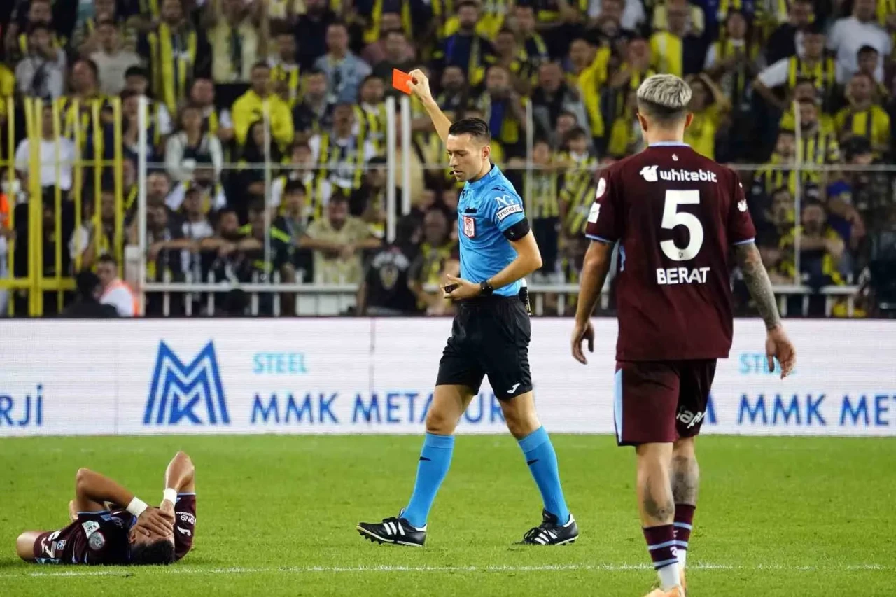 TFF'de Kırmızı Kartta Kural Değişti: Kırmızı Kartta Affa Yer Yok