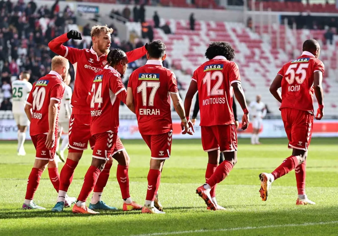 Sivasspor'da Ayrılık Sinyali! Paylaşımı Sosyal Medyada Gündem Oldu