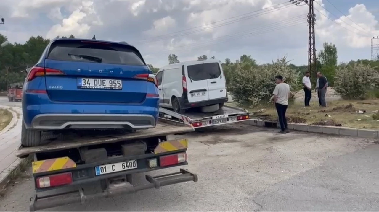 Bitlis’te Feci Kaza: 2 Ölü 1 Yaralı