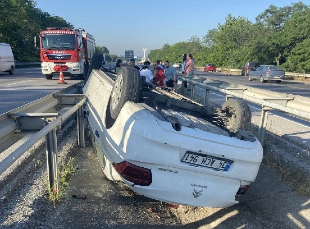 Balıkesir-Bursa Karayolunda Trafik Kazası: 2 Bebek Hastaneye Kaldırıldı