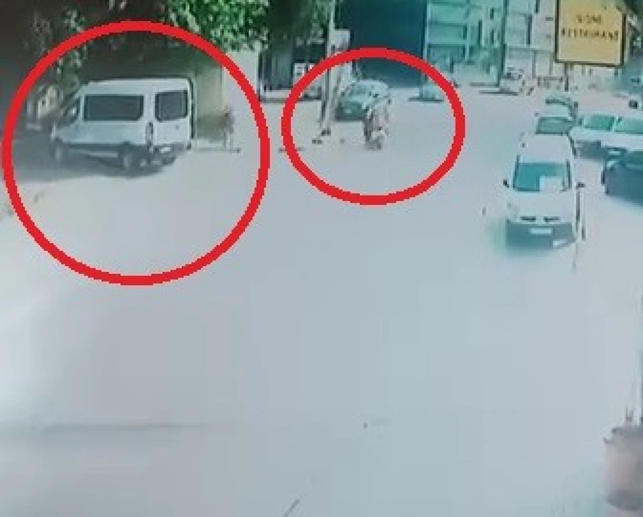 Yol Tartışması Tekmeli Yumruklu Kavgaya Dönüştü