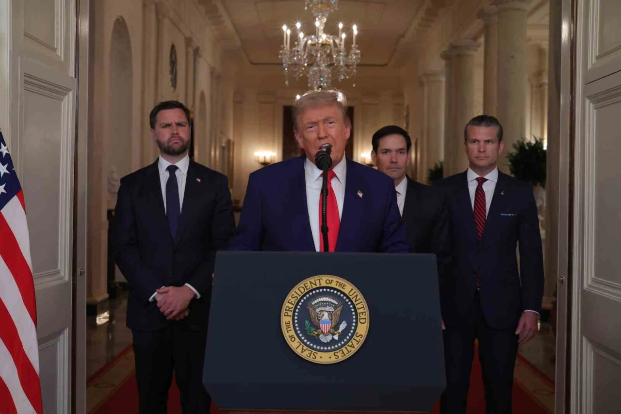 Trump: “İran Bombayı Kullanacaktı, Biz Önledik”