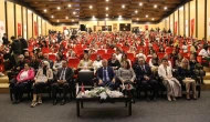 Sivas Cumhuriyet Üniversitesi’nde “Dermokozmetik, Lüks mü? İhtiyaç mı?” Paneli Düzenlendi