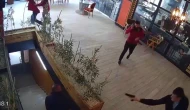 Uzman Çavuş, Yan Baktığını İddia Ettiği Elektrikçiyi Tabancayla Vurdu