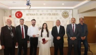 Sivas'ta Aile Yılı Faaliyetleri Kapsamında Evlenecek Çiftlere Destek Verildi