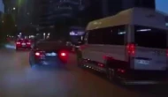 Trafikte Tehlikeli Manevra: 4 Araç Birden Hasar Gördü