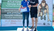 Sude Naz Bayar, Atletizm Türkiye Şampiyonası’nda Altın Madalya Kazandı