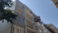 Balkon Ağına Takılan Güvercin Kurtarıldı