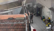 Yangını Film İzler Gibi Seyrettiler