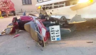 Minibüs Motosikleti Ezdi Sürücü Kurtarıldı