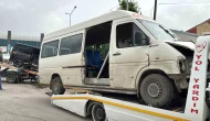 minibüs-kamyonet kazası, 9 kişi yaralandı