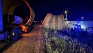 Tır ile Araç Çarpıştı Yaralılar Hastaneye Kaldırıldı