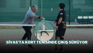 Sivas’ta Kort Tenisinde Çıkış Sürüyor