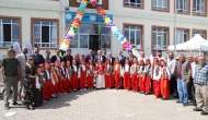 Sivas Hanlı Köyü’nde Çocuk Kültür ve Sanat Festivali Düzenlendi