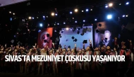 Sivas'ta Mezuniyet Çoşkusu Devam Ediyor